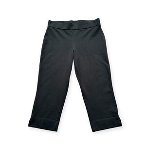 🔃Women With Control Black Straight Leg Knit Cropped Capri Pants